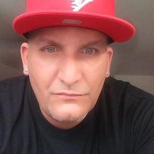 Meet your Posher, Luis